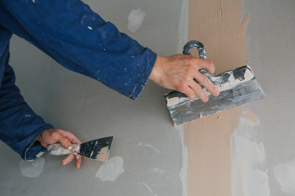 Plaster Repairs And Restoration